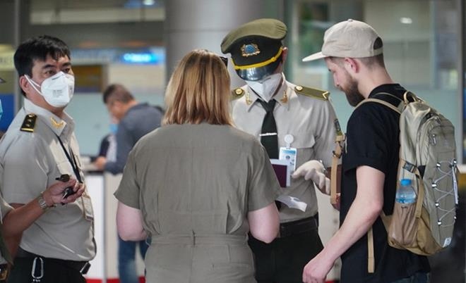 Additional conditions for passengers entering Vietnam